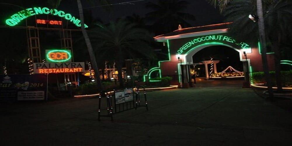 Green Coconut Resort Chennai Exterior photo