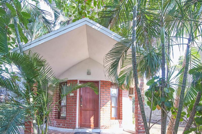 Green Coconut Resort Chennai Exterior photo