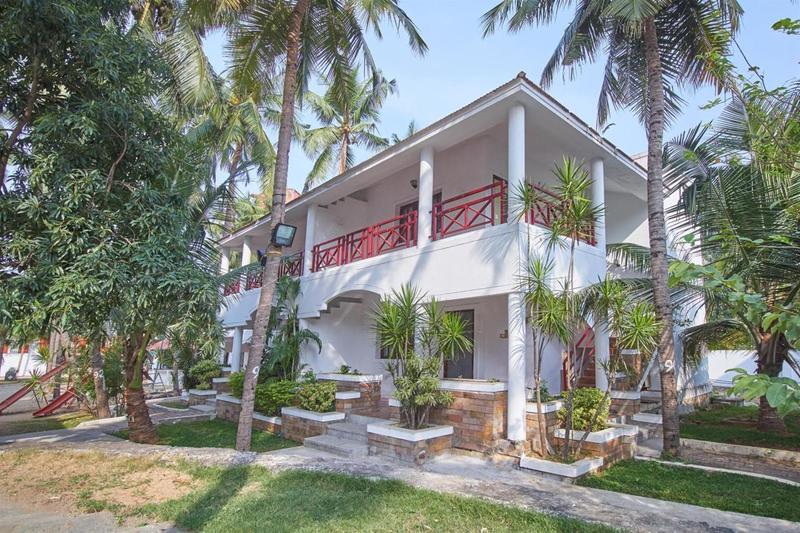Green Coconut Resort Chennai Exterior photo